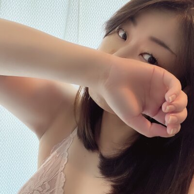 Yukimi- on StripChat