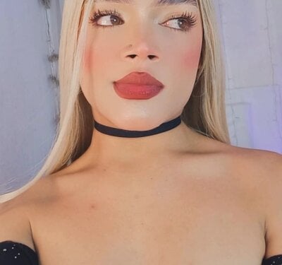 Brithanycullen - Stripchat Teen Lovense Blowjob Trans 