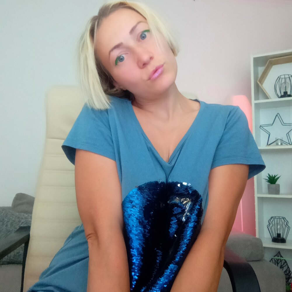 LeslyMos 😰 free live cam