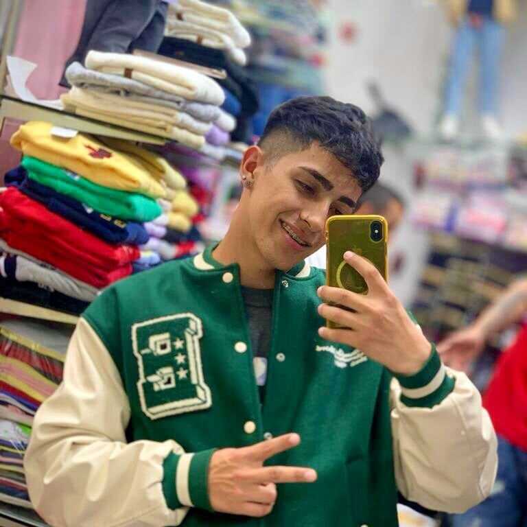 Live sex webcam photo for axel_dulce #287221521