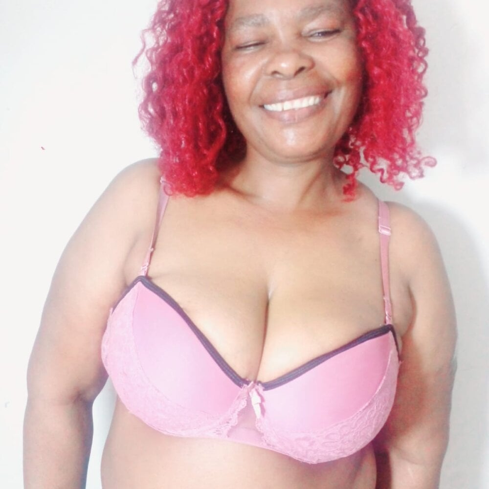 SugarMommyXXX profile