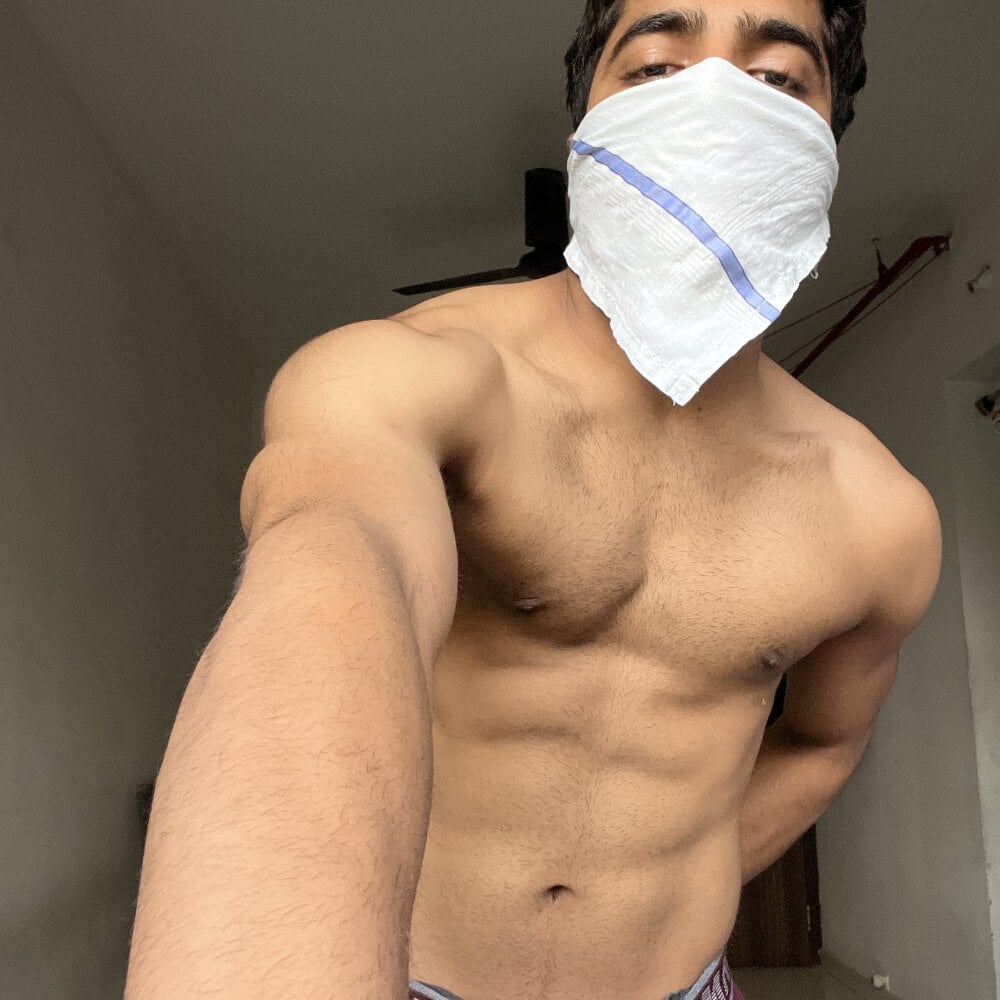 arush_2305 profile