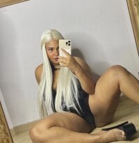 Model thickybitch