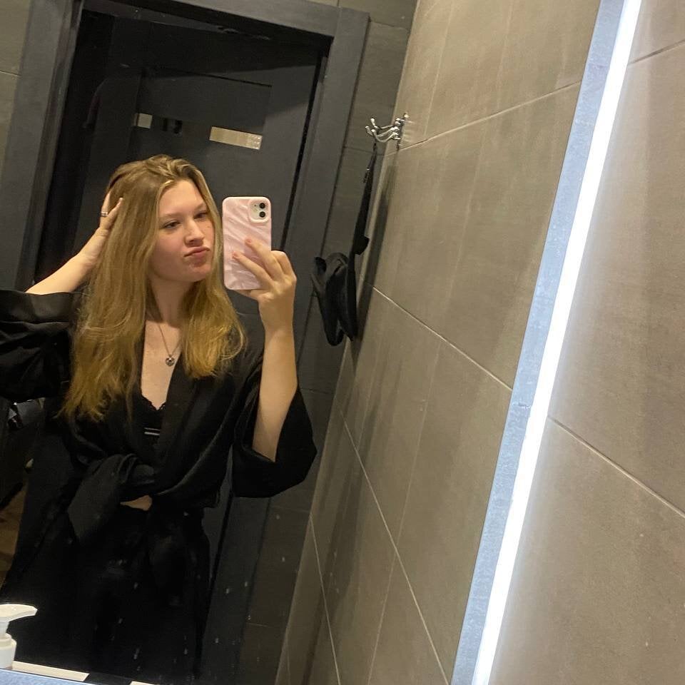 pornsexycams.com skyedavis livesex profile in 0-fairies-live-in-the-forest cams