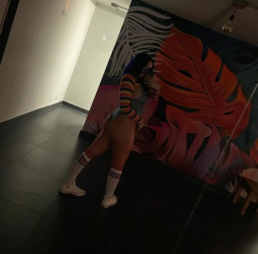 ameri-99 from stripchat