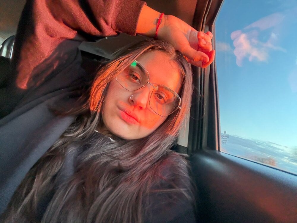 sexcam3d.net chinaaa2333 livesex profile in in-your-bed-and-your-heart cams