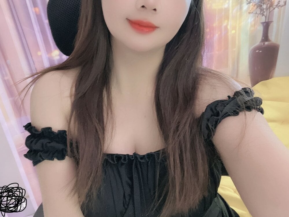 stripchat xiabunny webcam profile pic via cam-performer.com