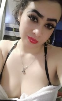 EXOTICAXX2's Offline Chat Room