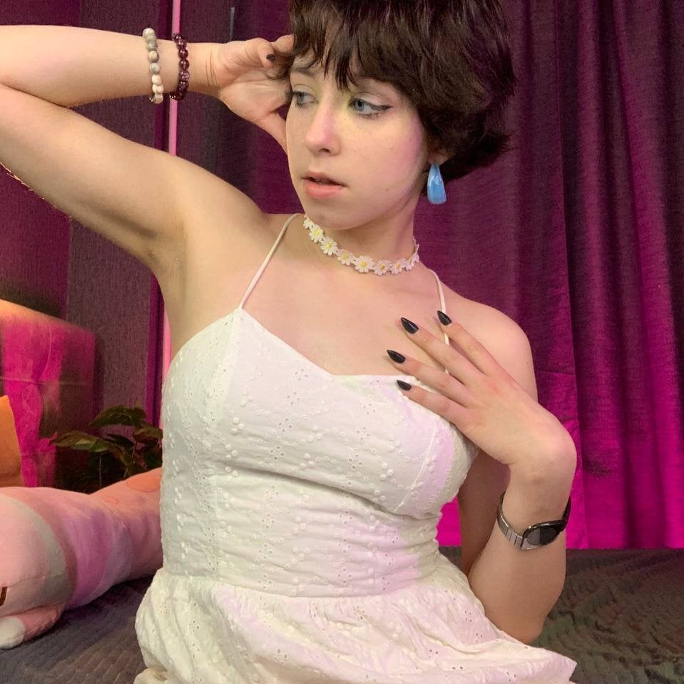 rudecam.live sara_frayer livesex profile in but-i-know-that-i-am-already-much-deeper-than-that cams