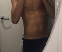 Itachiuchiha93's webcam live show
