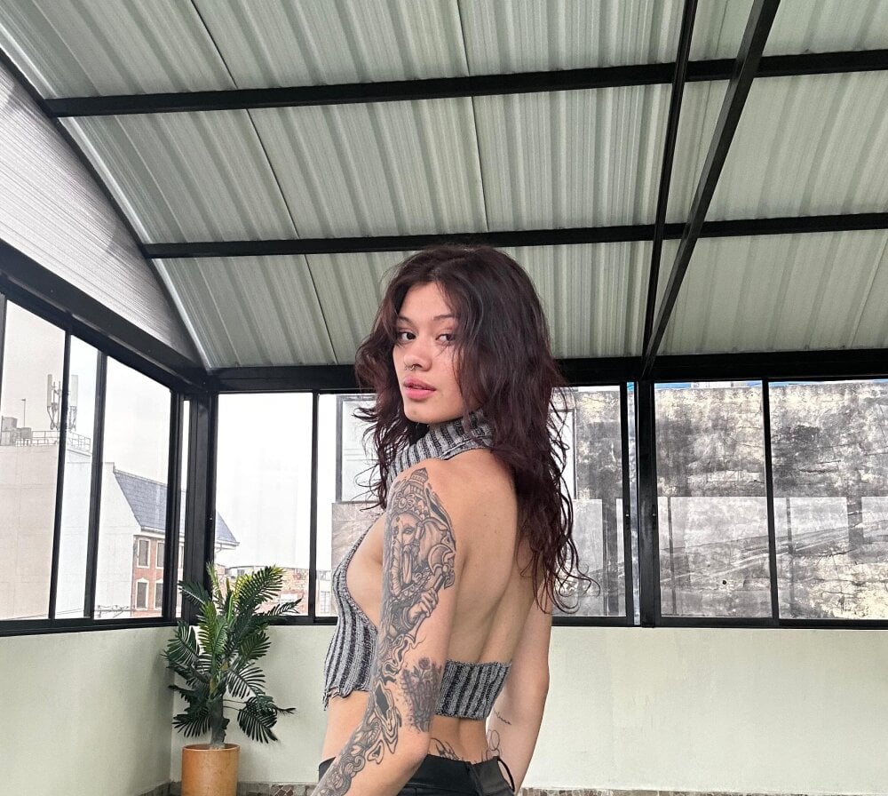 FridaKooper profile