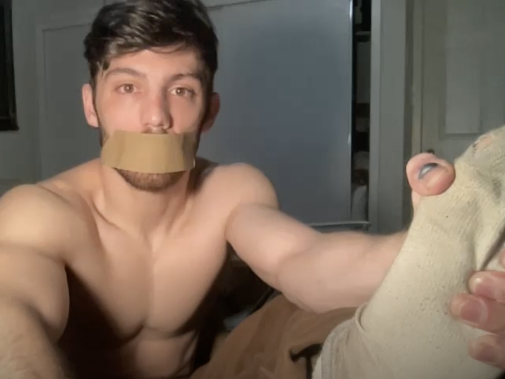 bondageonly26's Offline XXX Chat