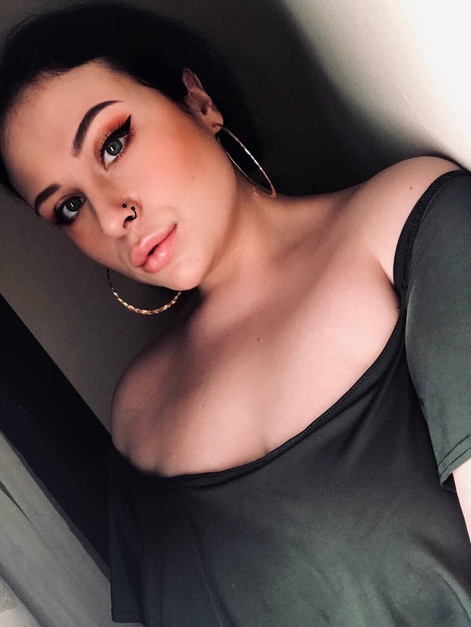 Sarah_Cutee