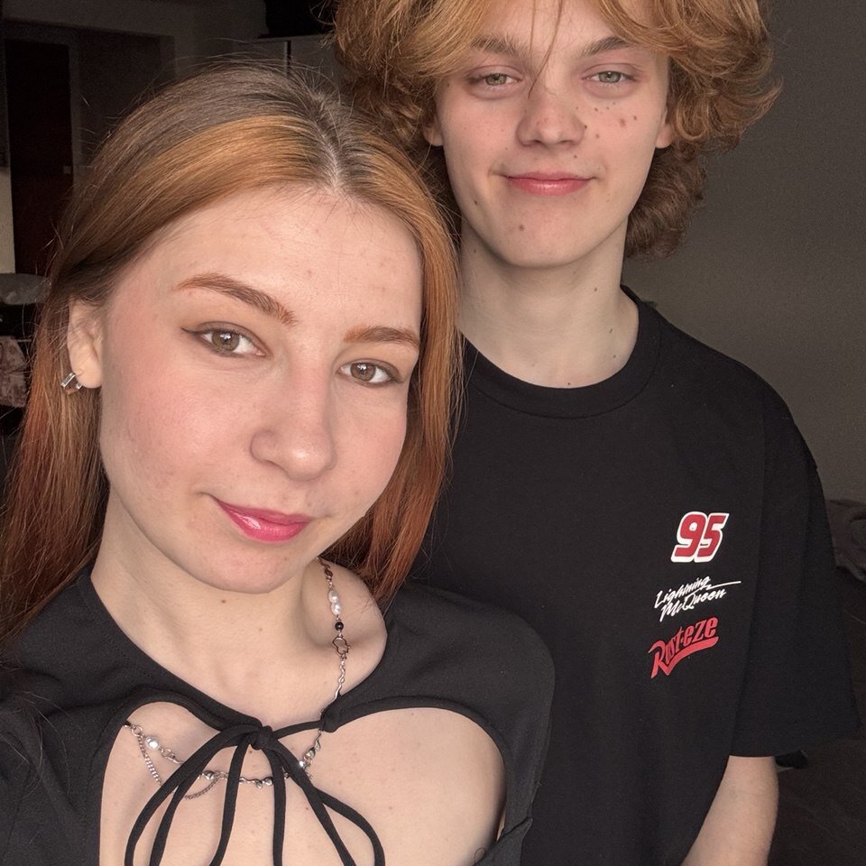 Mila_sex_Max's Offline XXX Chat