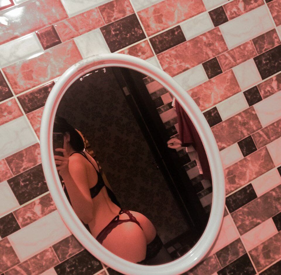 247camsex.com eva_cherrys livesex profile in caucasian cams