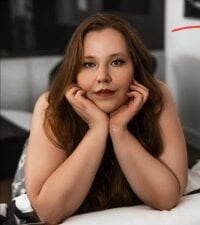 BigButtBetty's Offline Chat Room