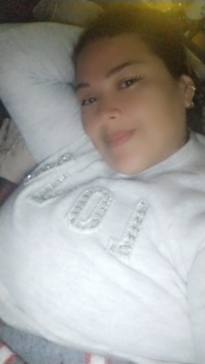 Scarlet_BustyMilf