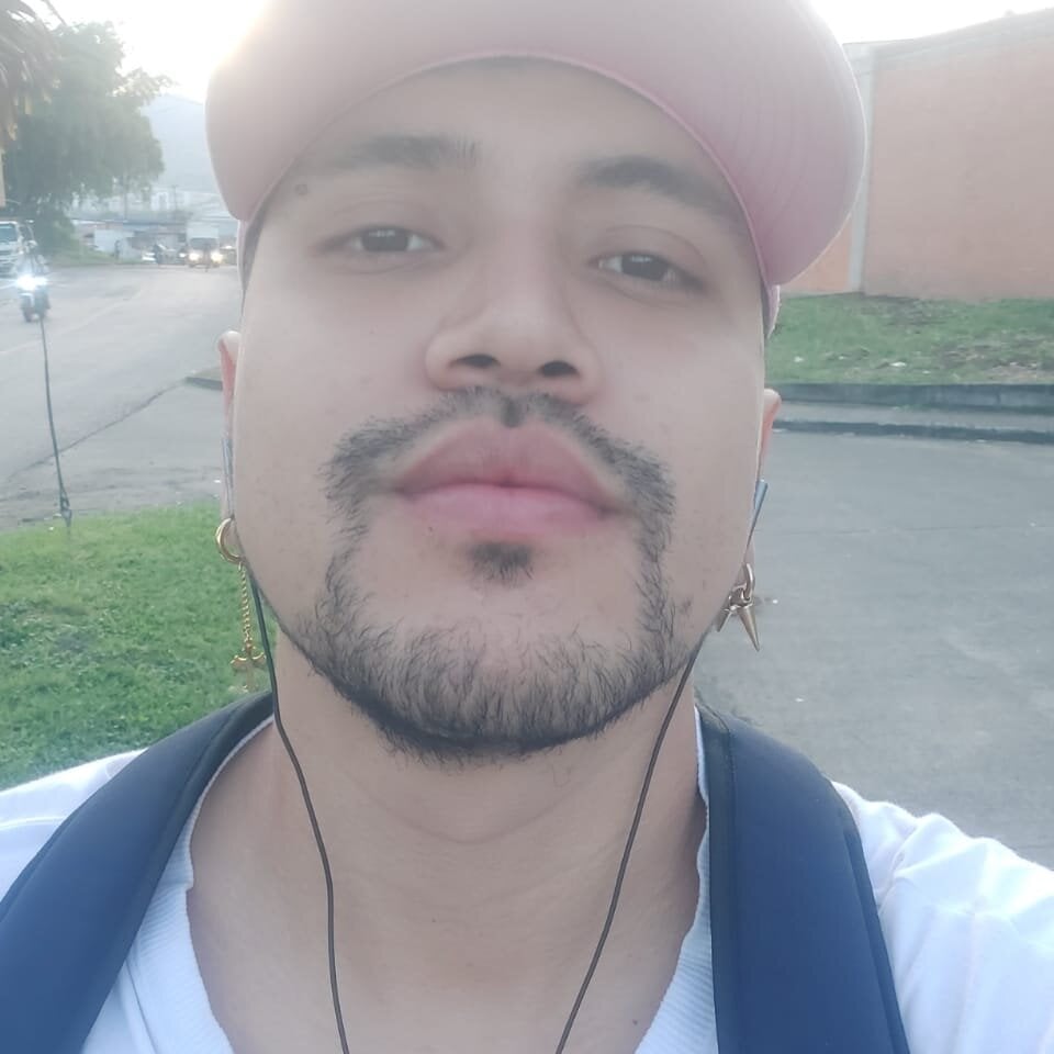 natano_hot from stripchat