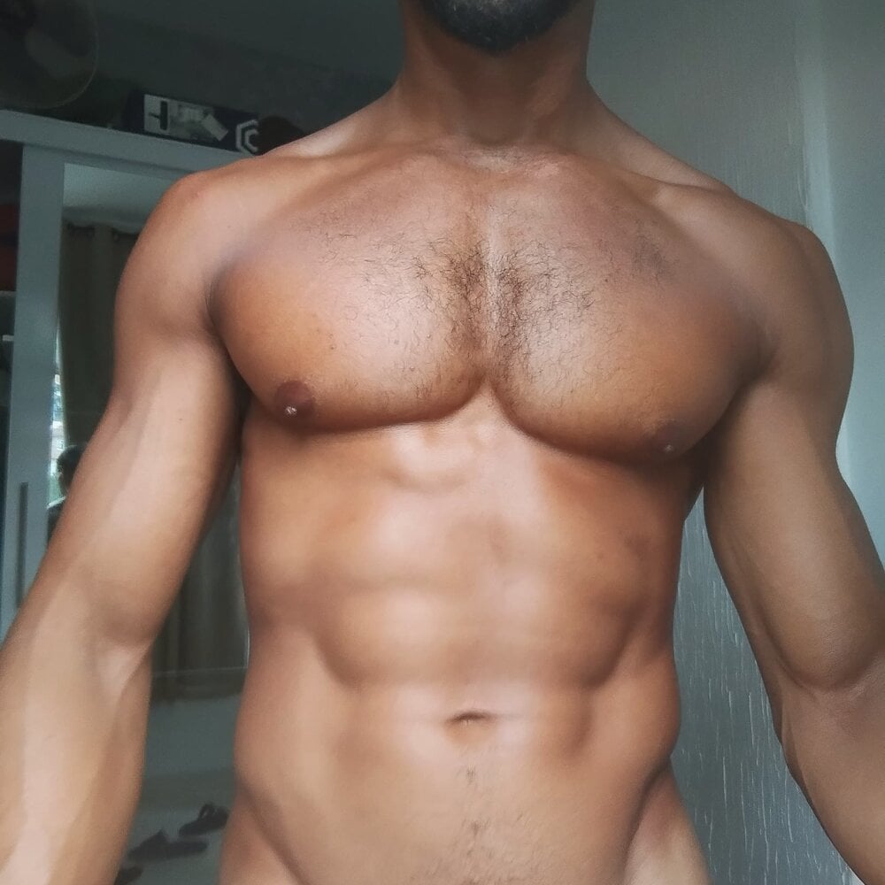 saradogatosp from stripchat