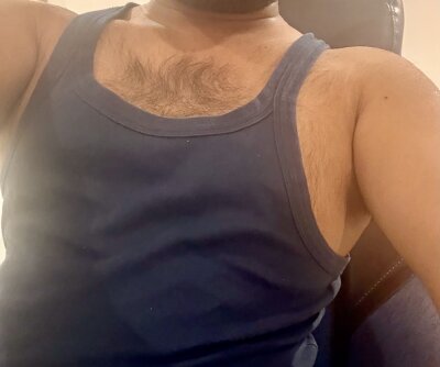 Ravi_Hot_877
