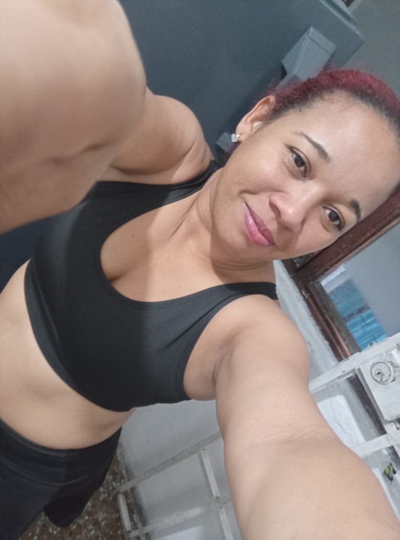 ariel_brown_