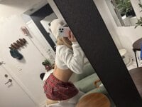 XDressOnYourLap's webcam live show