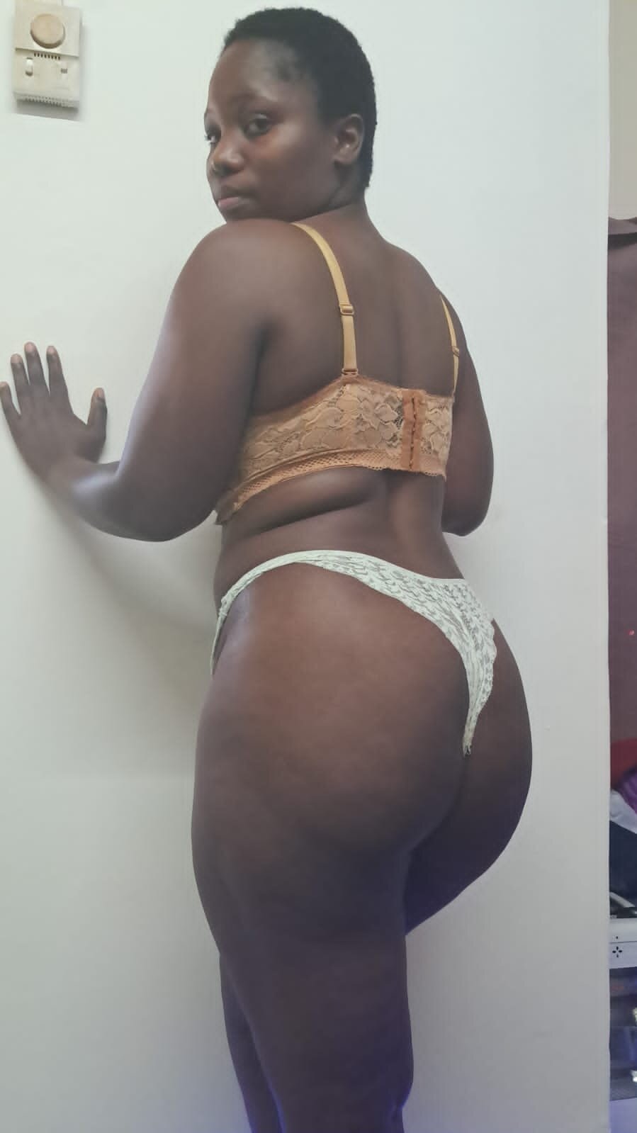 juicyebony4u69