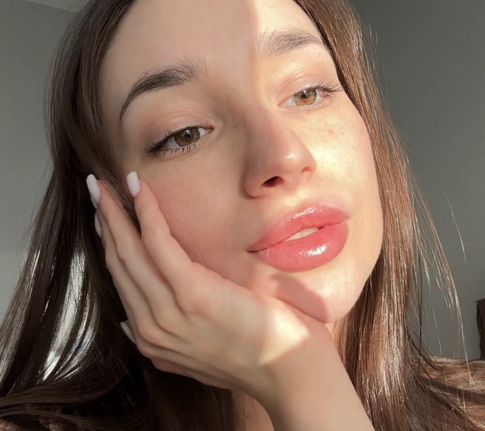 luminelle profile