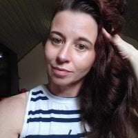 fantasticbrii's Offline Chat Room
