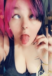 bbwstonerbabe's Offline Chat Room