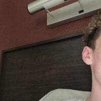 yungmetro56 webcam thumbnail