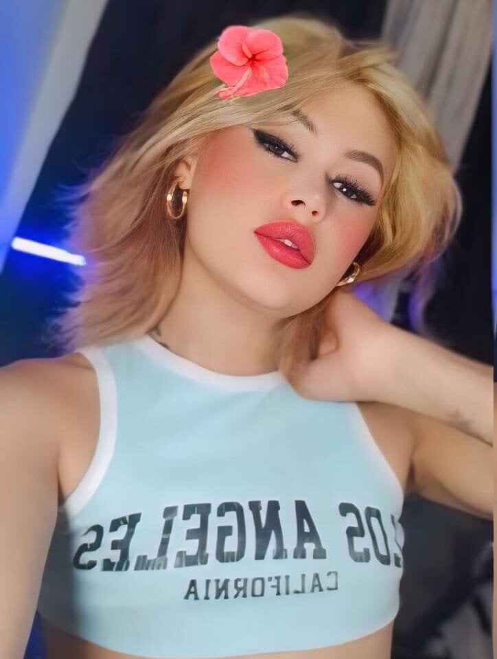 veryhotgill from stripchat