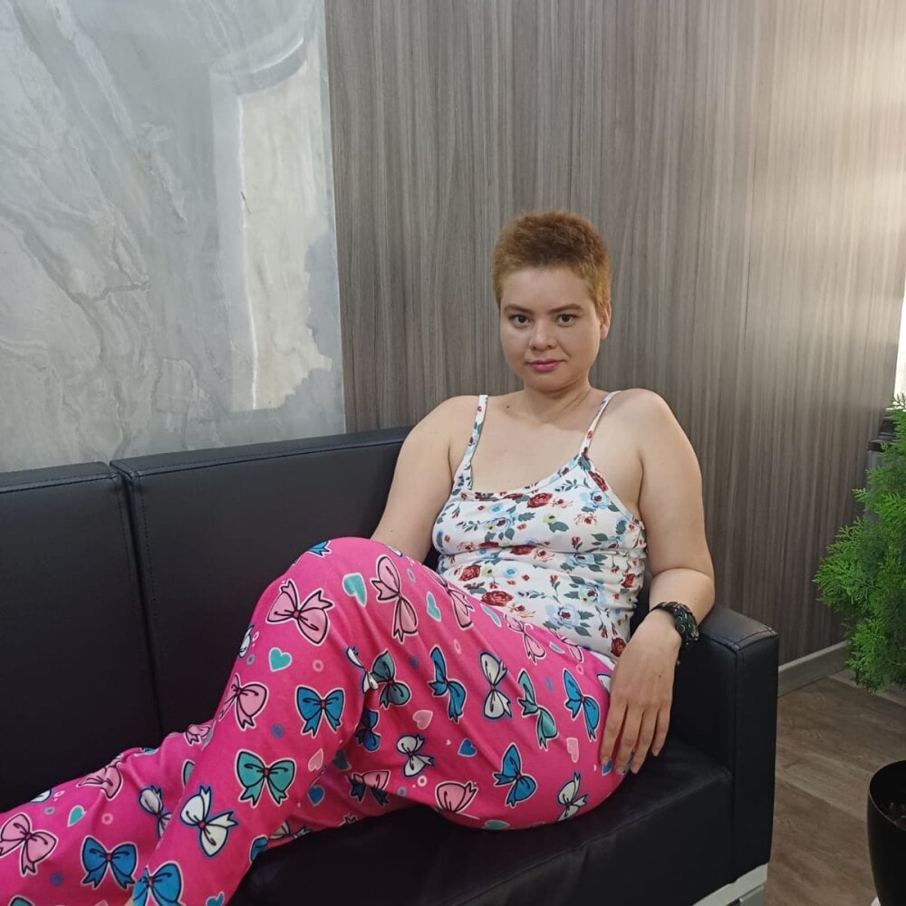stripchat lali_15 Live Webcam Featured On sexcam3d.net