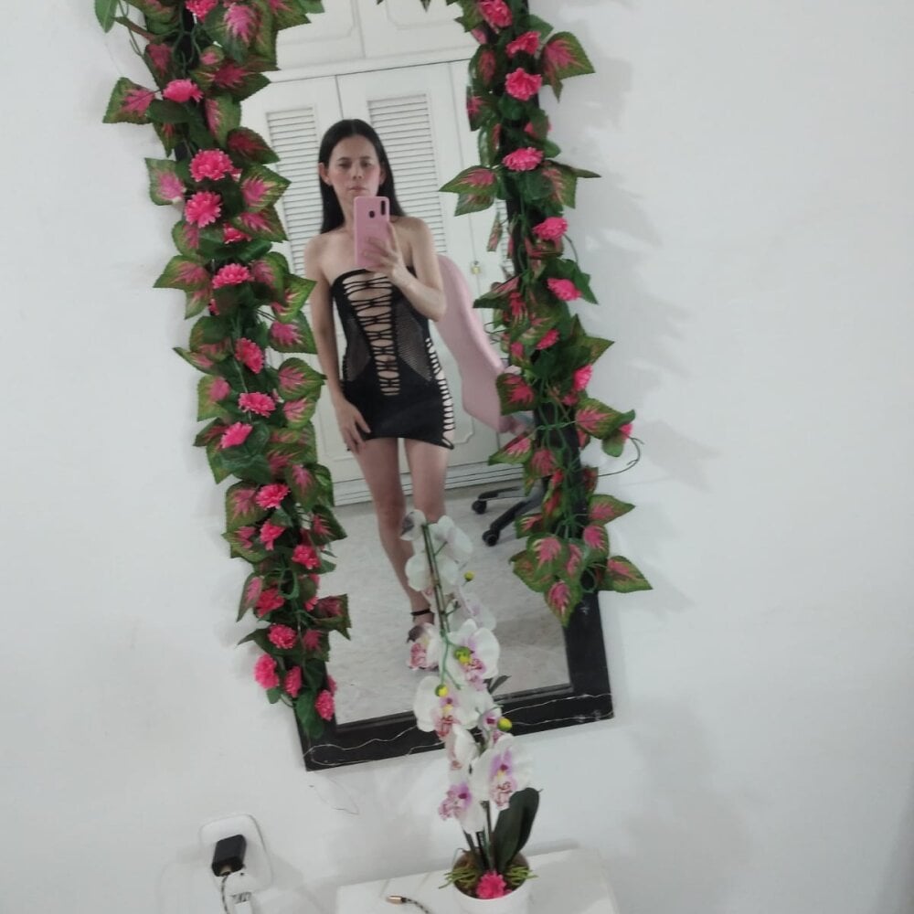 kami_andrews