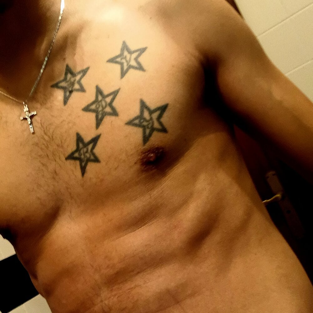 ArielPollaespa Adlı Modelin Çevrimdışı XXX Sohbeti