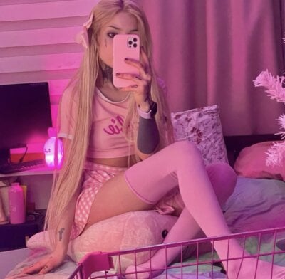 Molly_siu2 Female Analyoung Webcam Strip