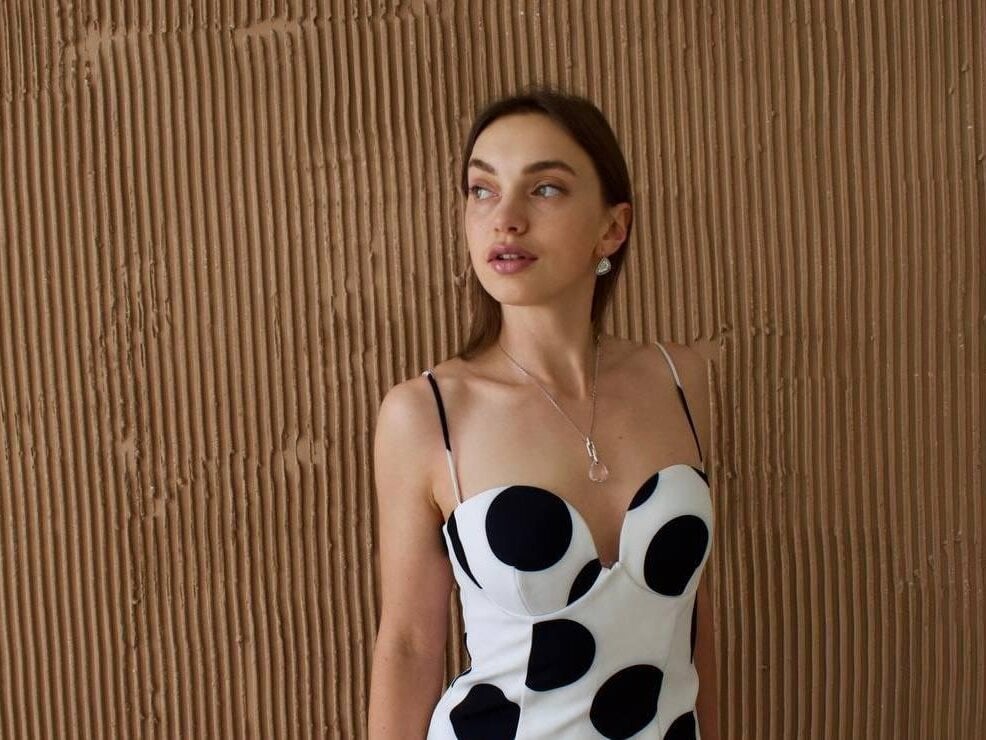 LovelyeeMia profile