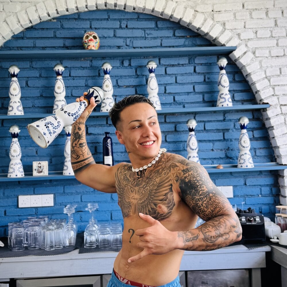 watchgirlcam.com jonasstarx livesex profile in the-garden-of-eden cams