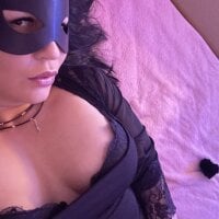 Arabel_Anne's Offline Chat Room
