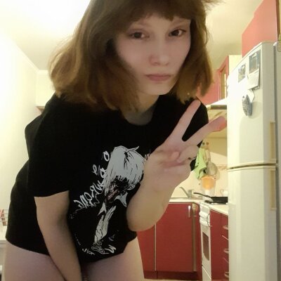 shiny_bee 📪 live nude cam