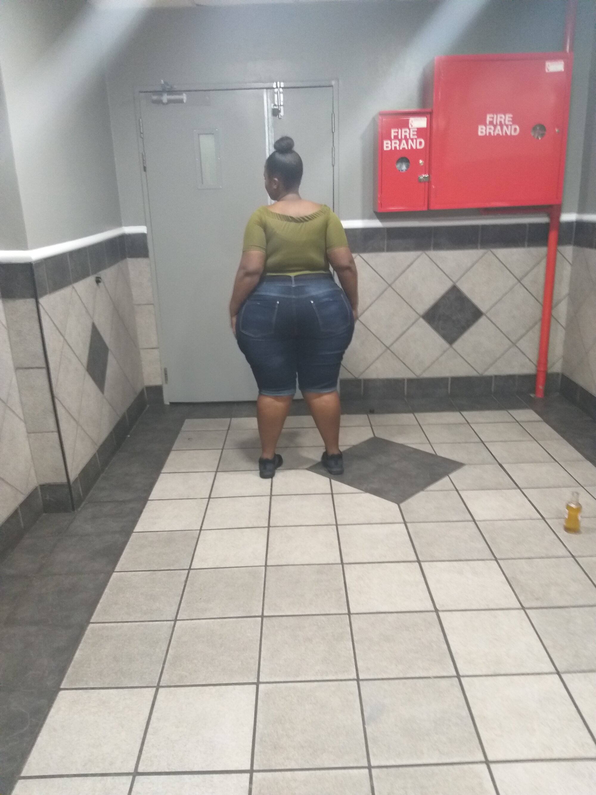 massivebootyxx22