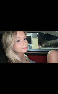 realbarbie420's Offline Chat Room
