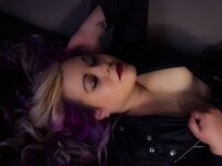 borderlinebeautiful's Offline Chat Room