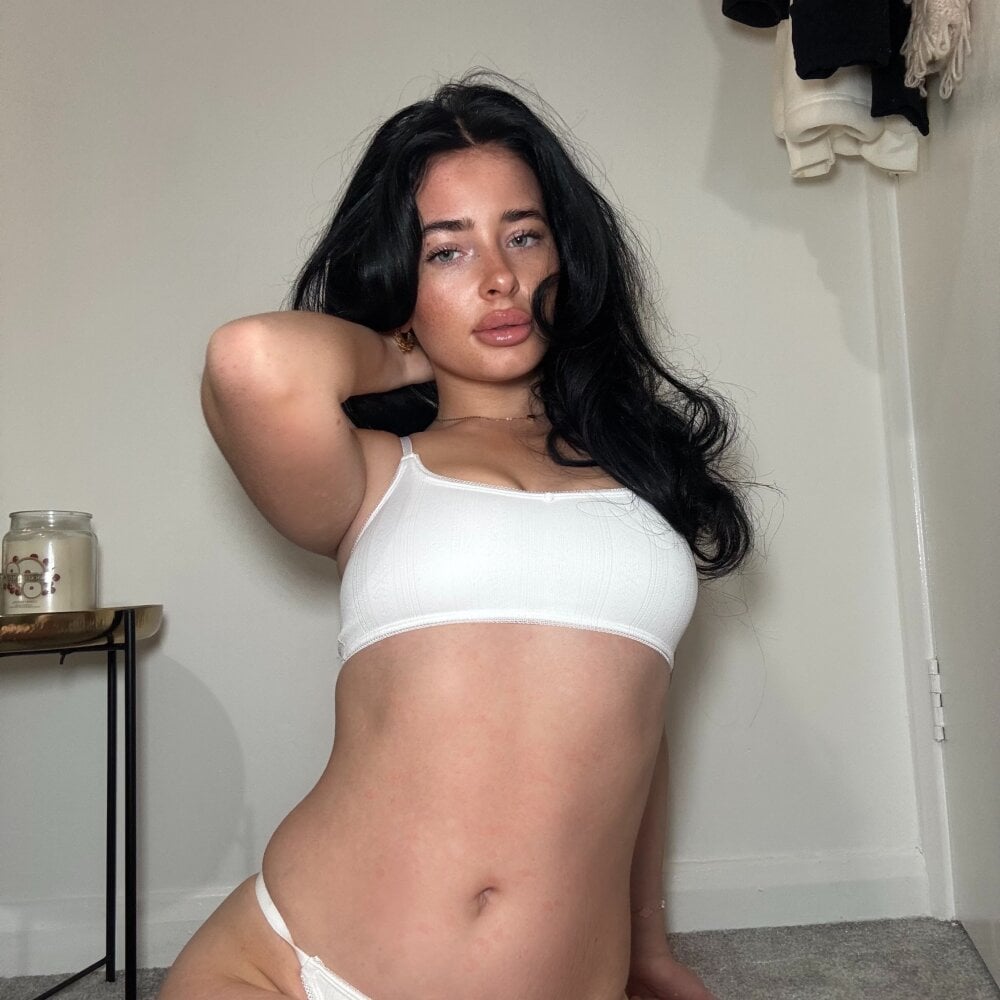 Millie_Kennedy