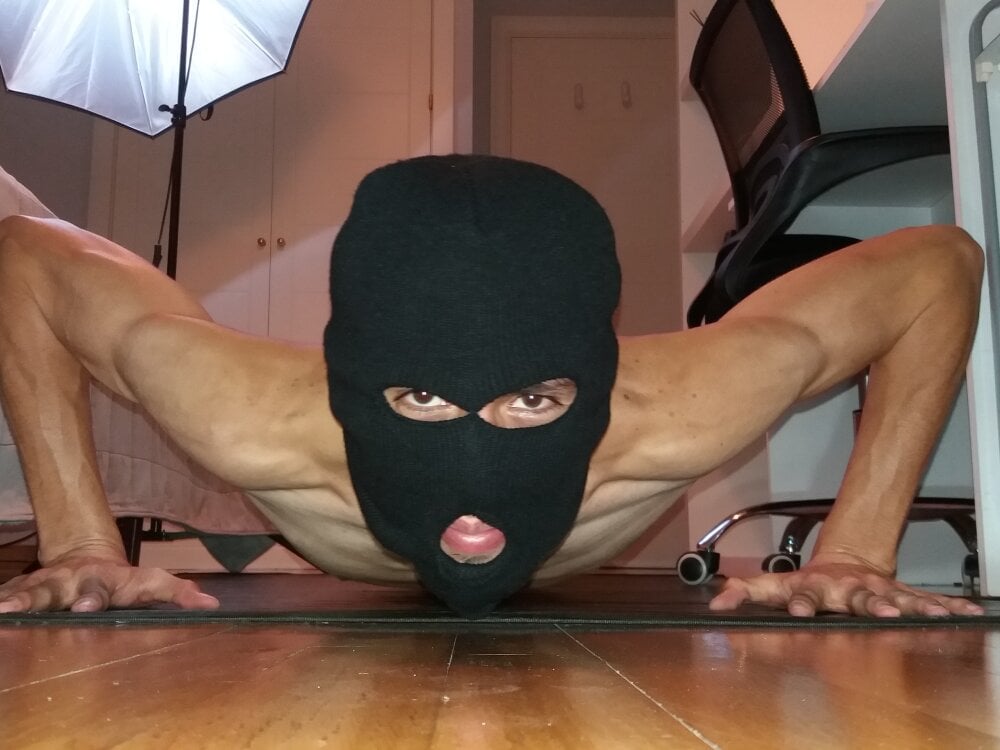 maskedvenomx profile