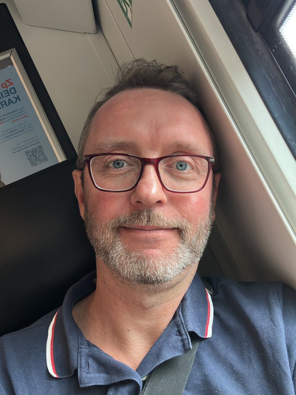 SeniorLoverOWL's Offline XXX Chat