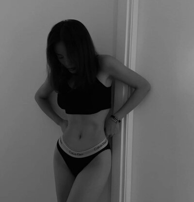 Jinluvboobie ♈ webcam