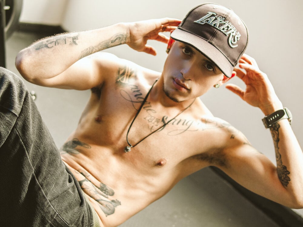 reyEvanss_ profile