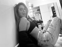 sarrah_rossy