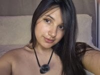 Julieth1__'s webcam live show